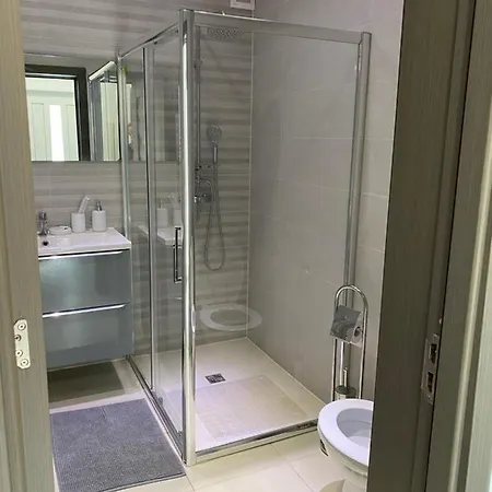 Casa Lui Mamaia * Konstanca